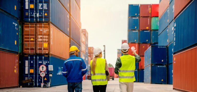 Solusi Logistik yang Andal dan Terintegrasi