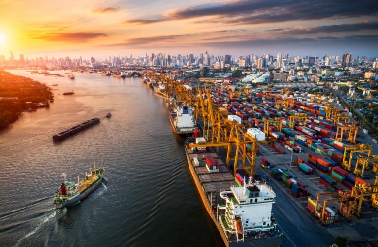 Solusi Logistik yang Andal dan Terintegrasi